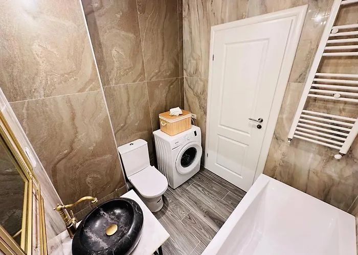 Happy - Near Arenas & Unirii - Rh Living Апартаменти