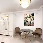 Happy By Rh Apartman Bukarest